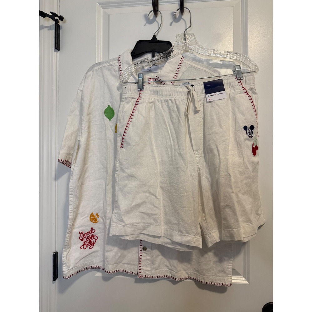 Old Navy Disney Mickey Mouse Set Mens M White NWT Linen Blend Americana Matching